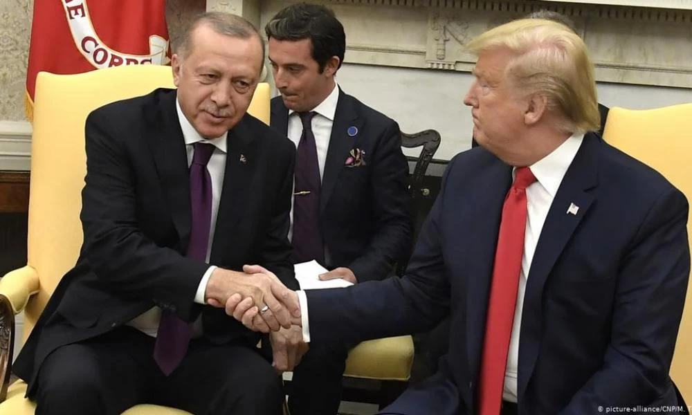 Διάσπαση μετά τις κυρώσεις – Ειδικοί αναλυτές: “Ακόμη και τουρκική αποχώρηση από το ΝΑΤΟ μετά την απόφαση των ΗΠΑ”